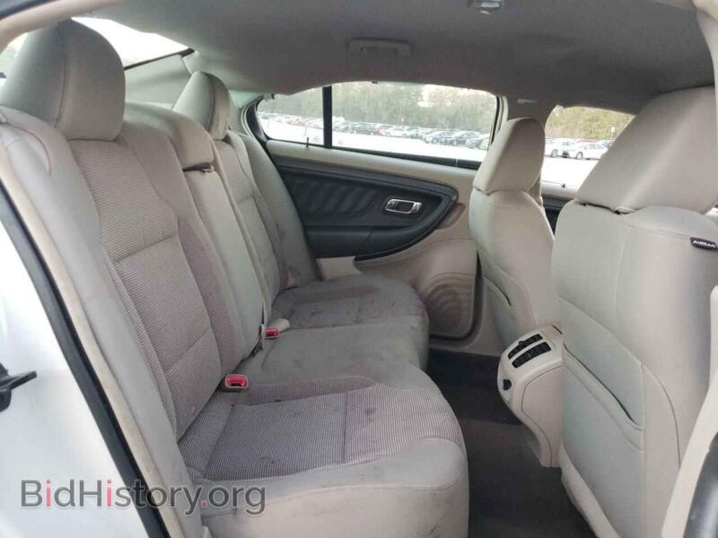 2011 Ford TAURUS (VIN 1FAHP2EW1BG150061) — photo 10 of 12