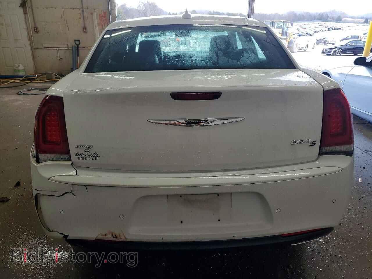 2015 CHRYSLER 300 - VIN: 2C3CCAGG0FH876380 - Фото 6