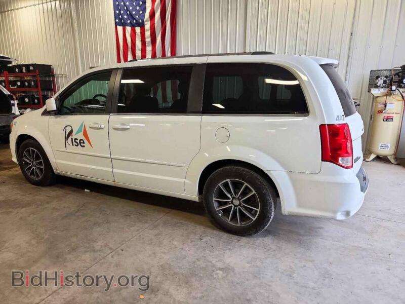2017 Dodge CARAVAN (VIN 2C4RDGCG8HR677229) — photo 2 of 13