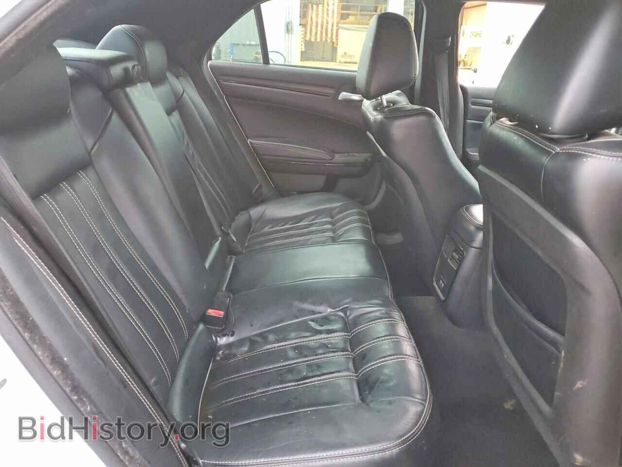 2016 CHRYSLER 300 - VIN: 2C3CCABG7GH144823 - Фото 10