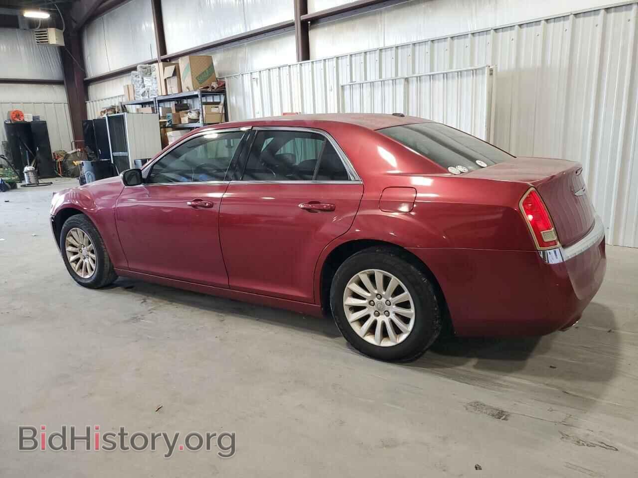 2011 CHRYSLER 300 - VIN: 2C3CA4CG7BH528888 - Фото 2