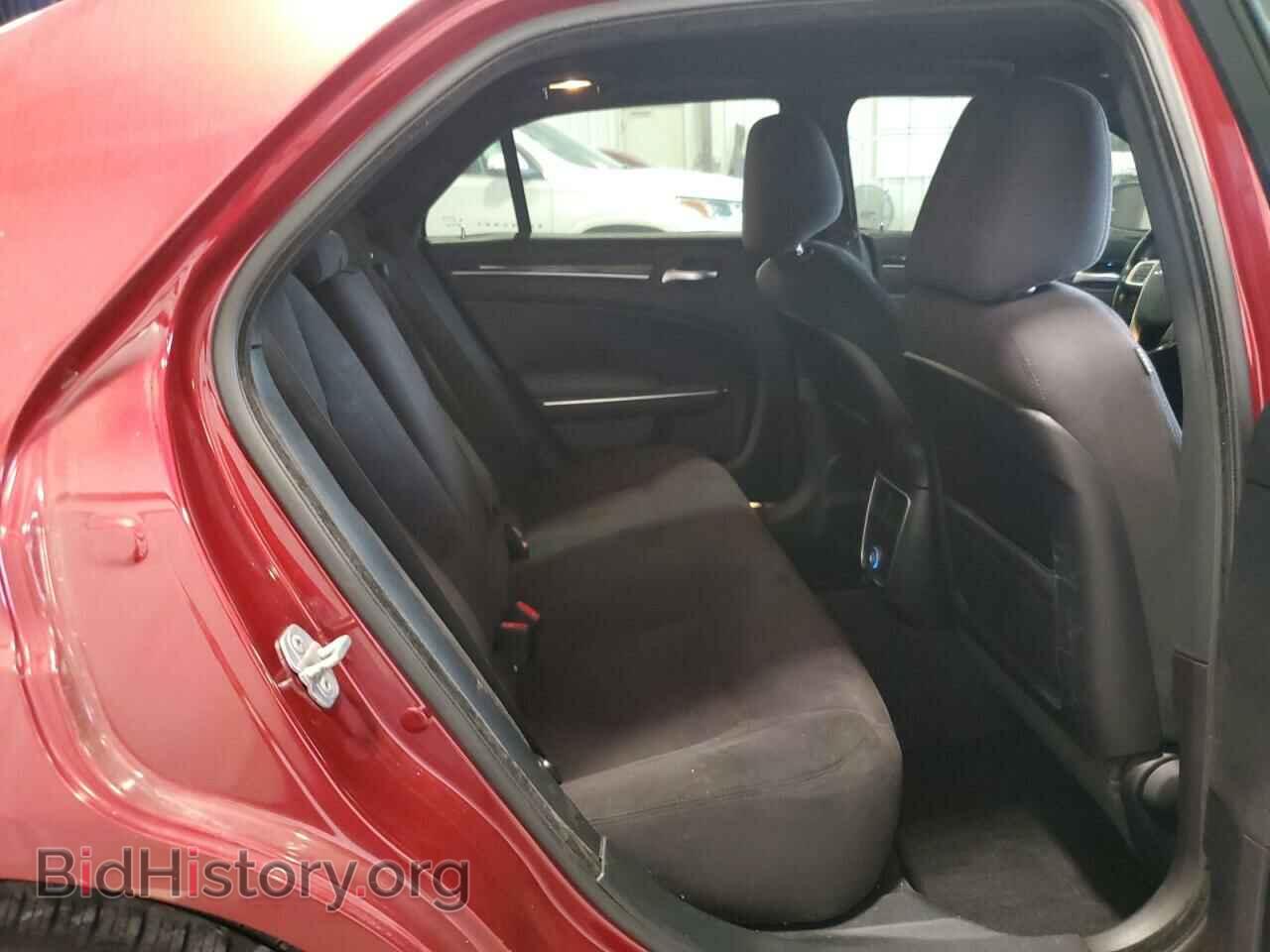 2011 CHRYSLER 300 - VIN: 2C3CA4CG7BH528888 - Фото 10