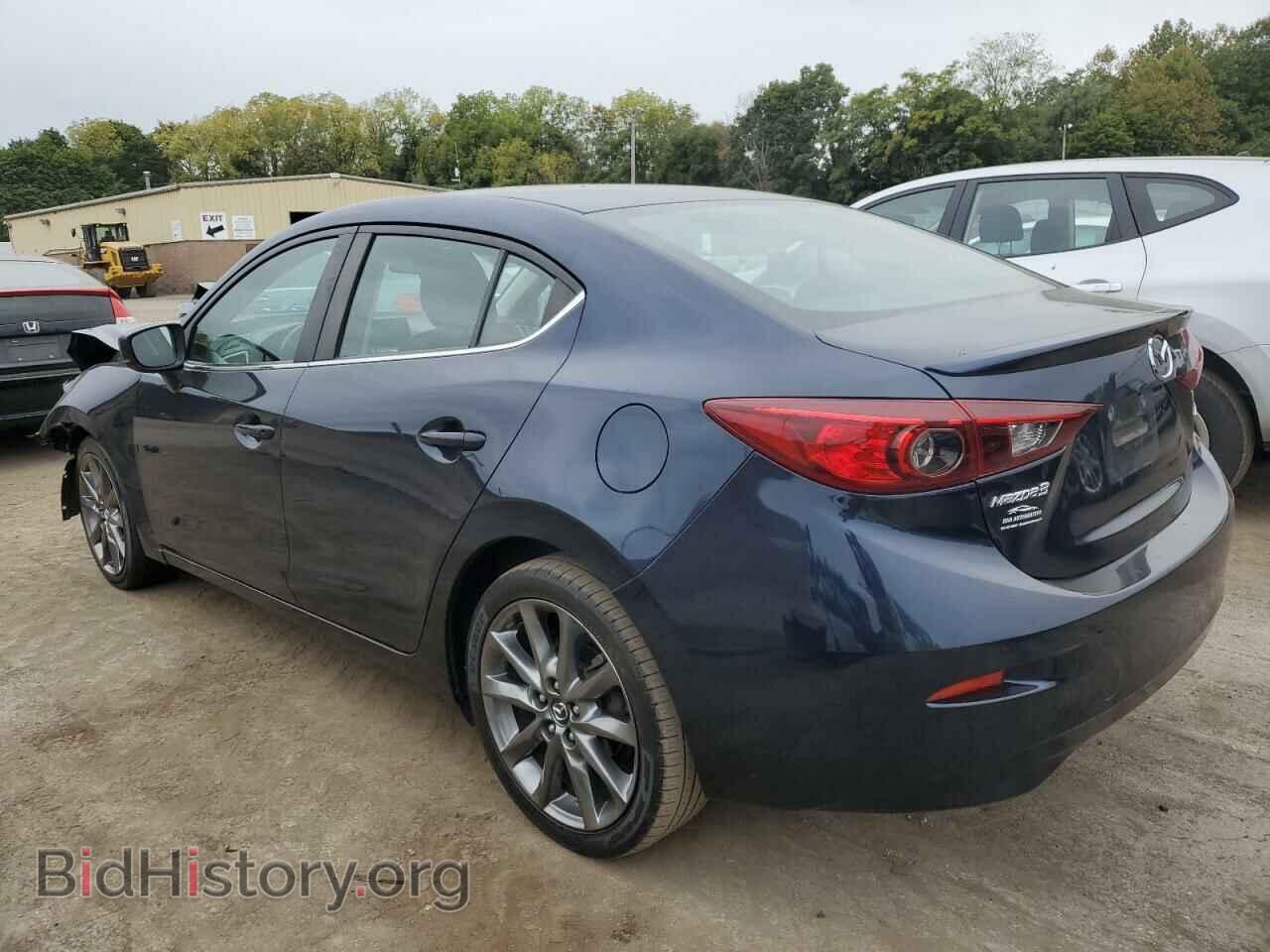 2018 MAZDA 3 - VIN: 3MZBN1V30JM274765 - Фото 2