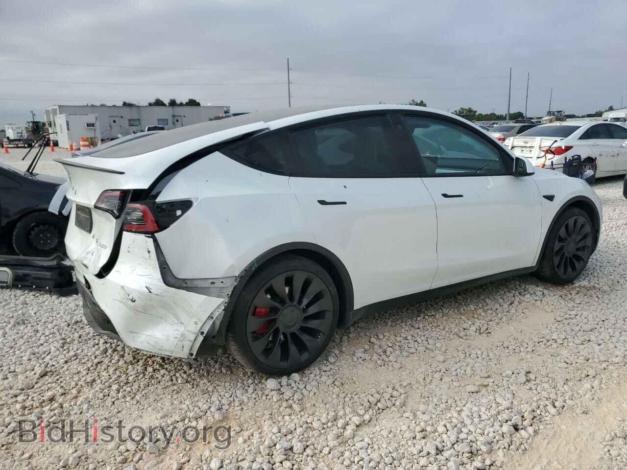2022 TESLA MODEL Y - VIN: 7SAYGDEF5NF543777 - Photo 3