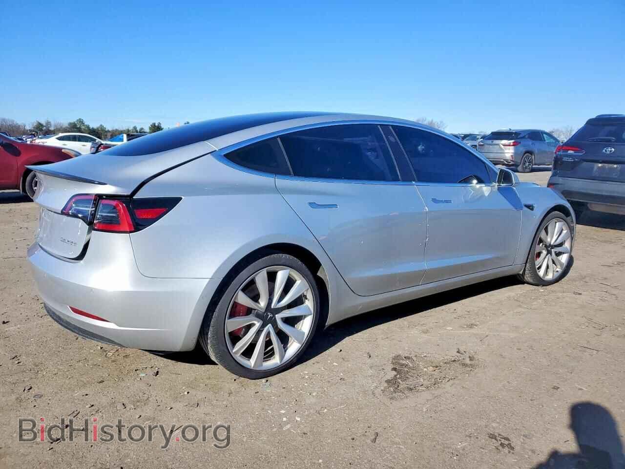 2018 TESLA MODEL 3 - VIN: 5YJ3E1EBXJF083423 - Фото 3