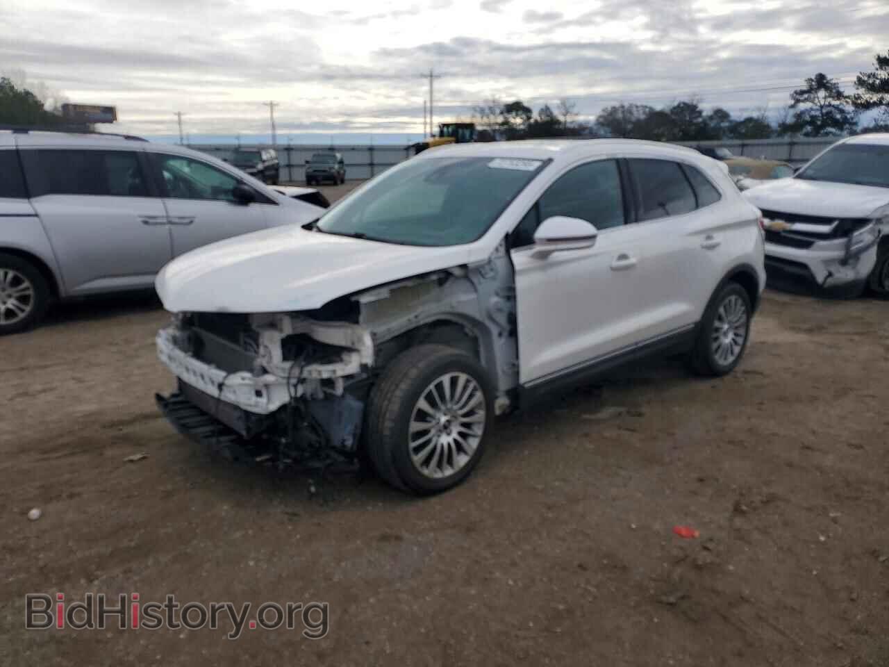 Фотография 5LMCJ3C9XHUL11065 - LINCOLN MKC 2017