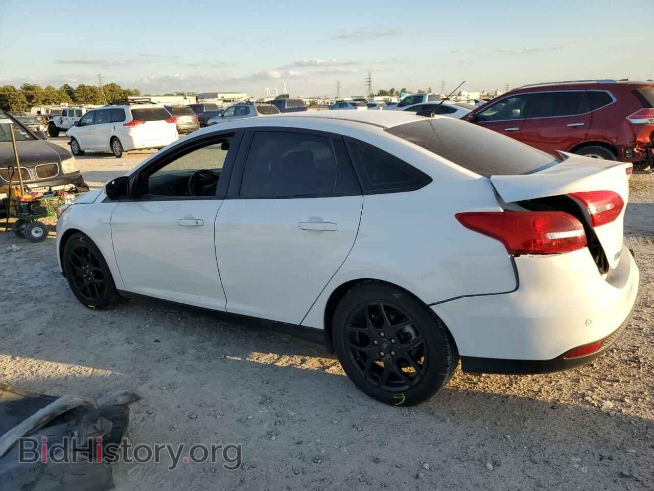 2016 FORD FOCUS - VIN: 1FADP3F24GL321917 - Фото 2