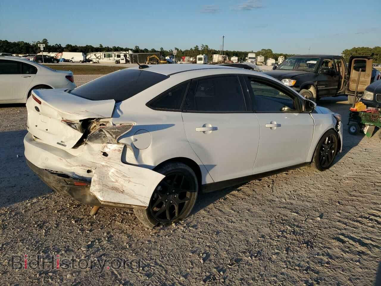 2016 FORD FOCUS - VIN: 1FADP3F24GL321917 - Фото 3