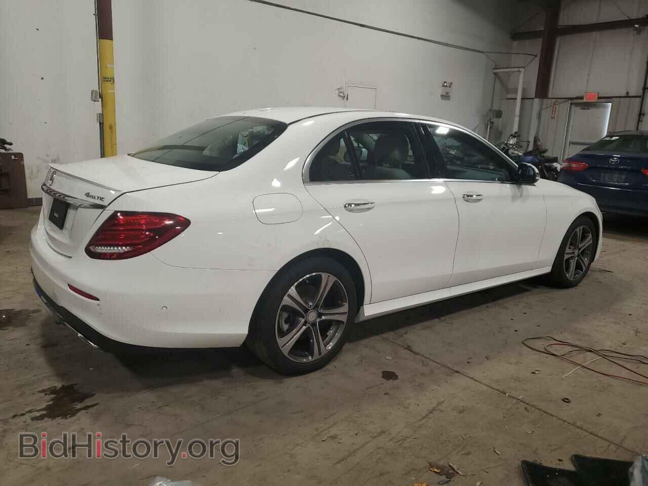 2017 MERCEDES-BENZ E-CLASS - VIN: WDDZF4KB5HA128497 - Фото 3