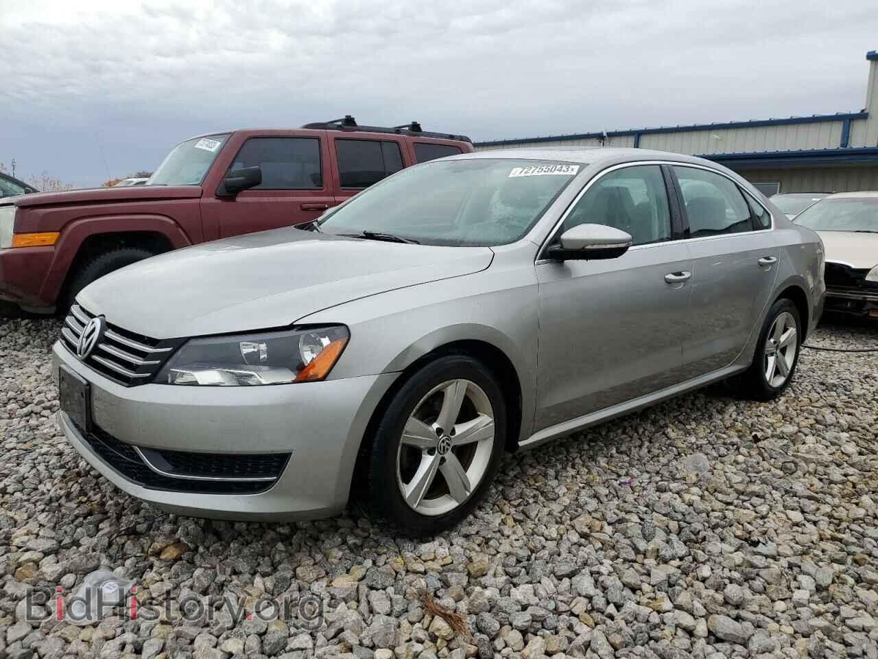 Photo 1VWBP7A33CC008244 - VOLKSWAGEN PASSAT 2012