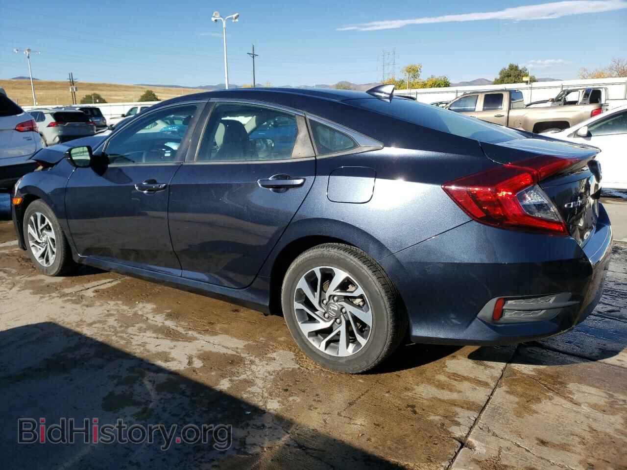 2017 HONDA CIVIC - VIN: 19XFC2F70HE010242 - Фото 2