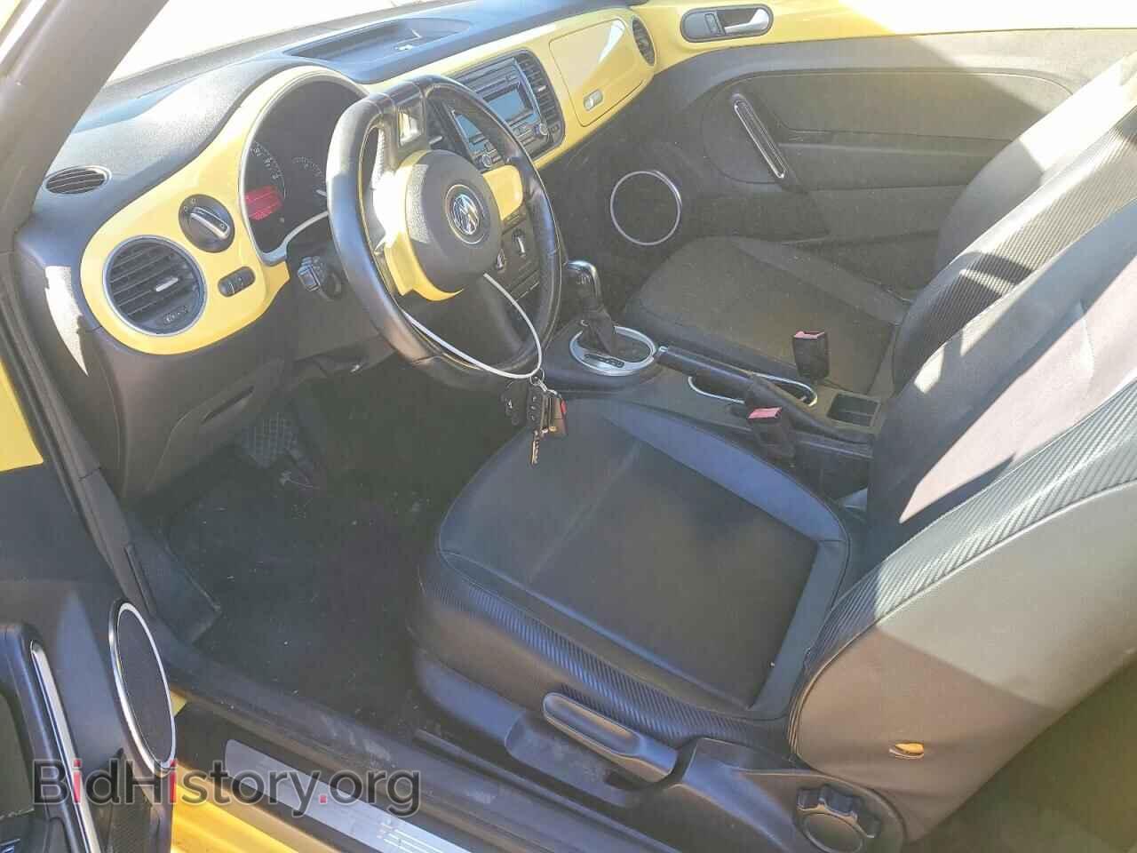 2012 VOLKSWAGEN BEETLE - VIN: 3VWJP7AT2CM602706 - Photo 7