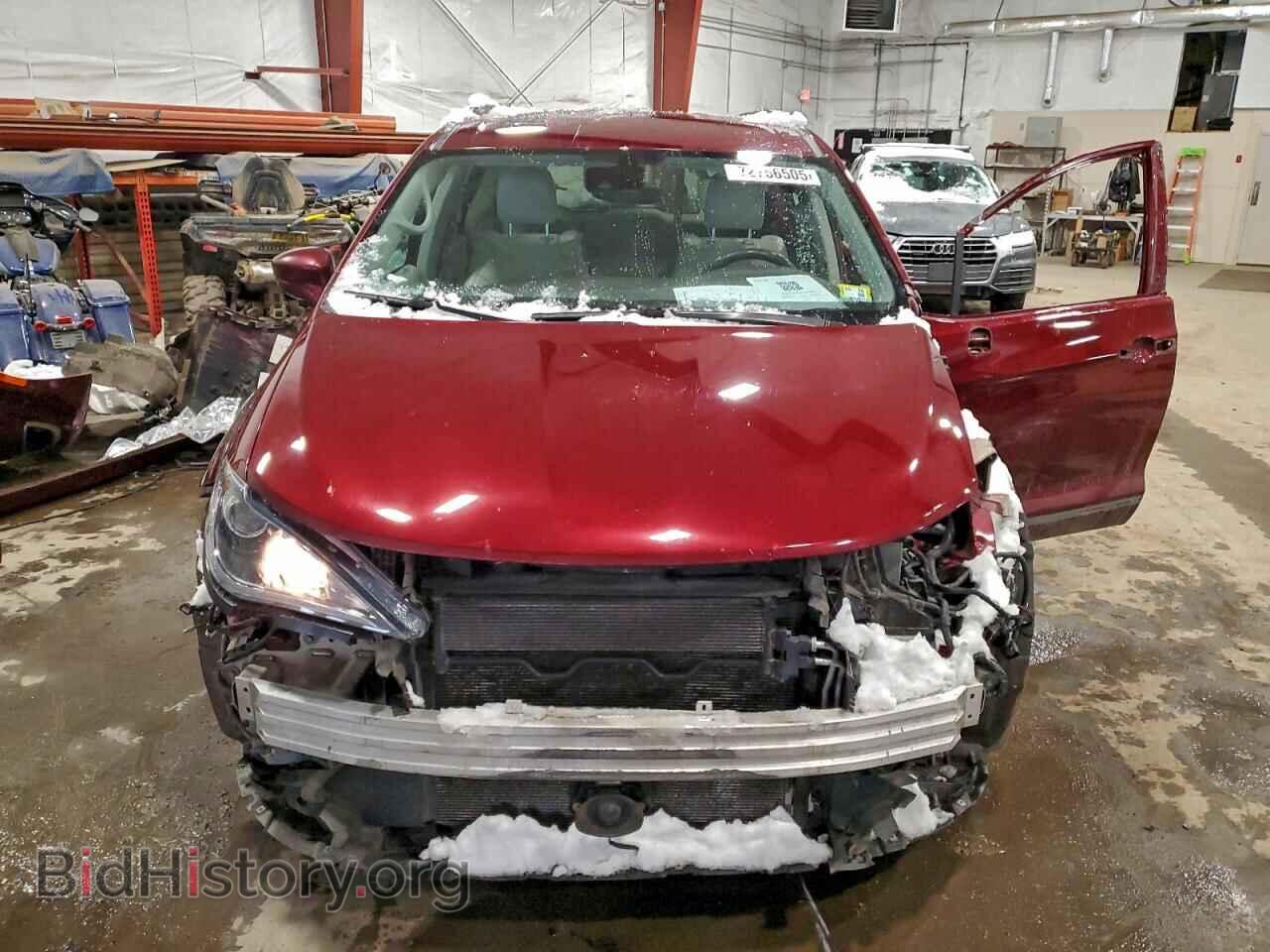 2018 CHRYSLER PACIFICA - VIN: 2C4RC1EG9JR357047 - Фото 5