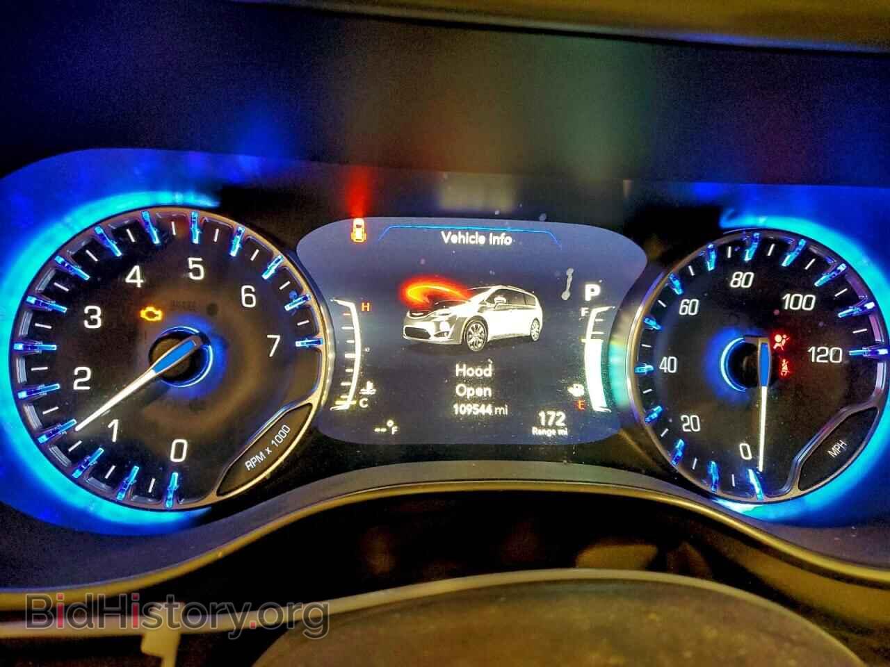 2018 CHRYSLER PACIFICA - VIN: 2C4RC1EG9JR357047 - Фото 9