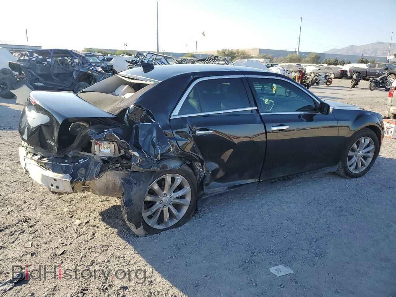 2018 CHRYSLER 300 - VIN: 2C3CCAKG6JH226677 - Фото 3