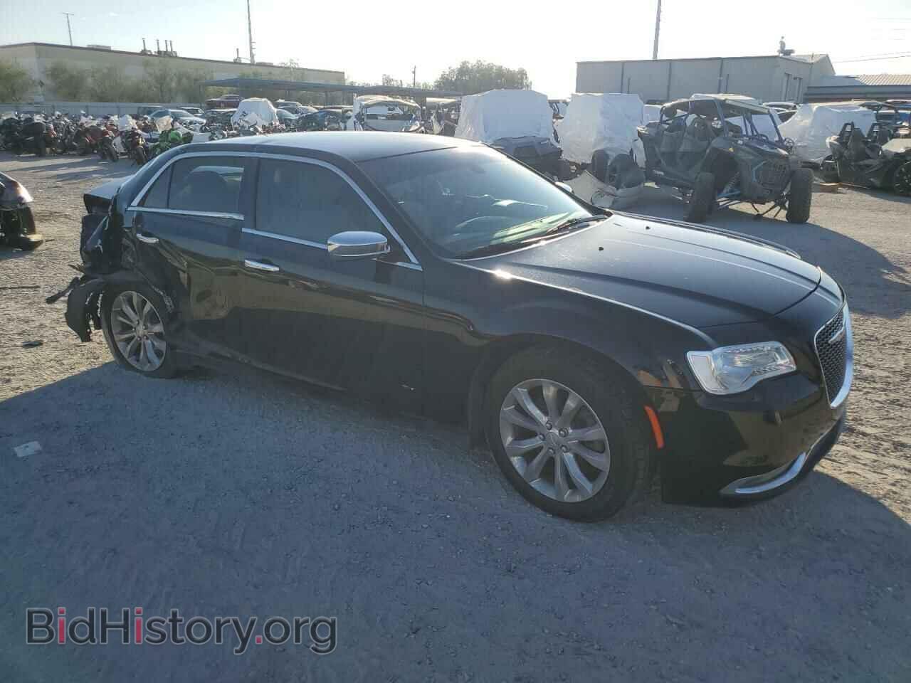 2018 CHRYSLER 300 - VIN: 2C3CCAKG6JH226677 - Фото 4