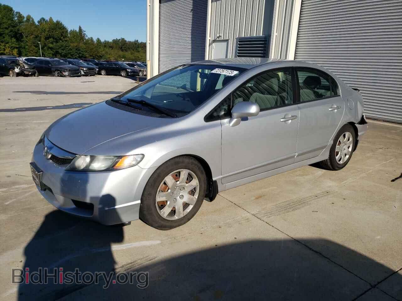 Photo 2HGFA1F56BH305311 - HONDA CIVIC 2011