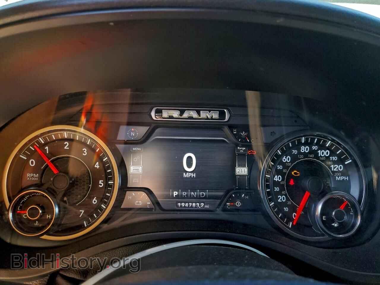 2019 RAM 1500 - VIN: 1C6SRFFT8KN840480 - Фото 9
