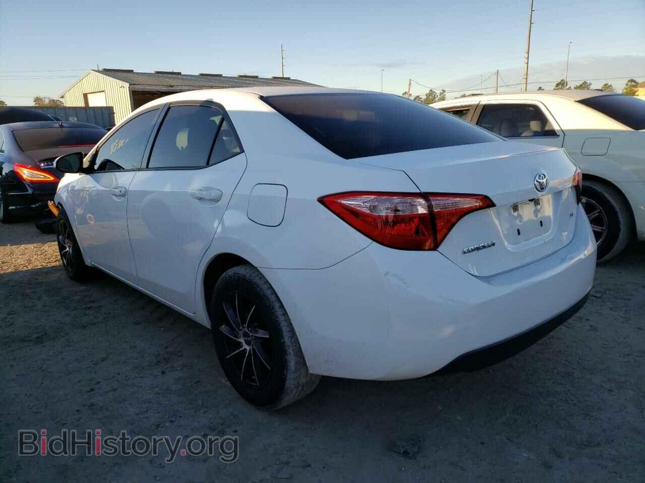 2017 TOYOTA COROLLA - VIN: 5YFBURHEXHP671260 - Фото 2