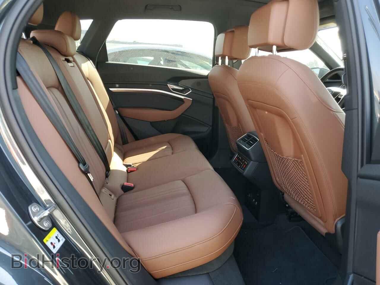 2019 AUDI E-TRON - VIN: WA1LAAGE9KB021464 - Фото 10