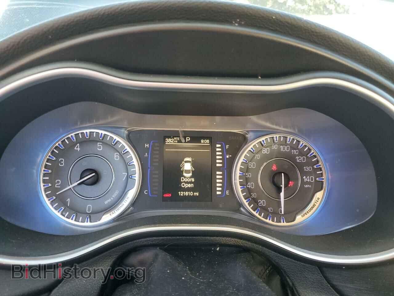 2017 CHRYSLER 200 - VIN: 1C3CCCABXHN505245 - Фото 9