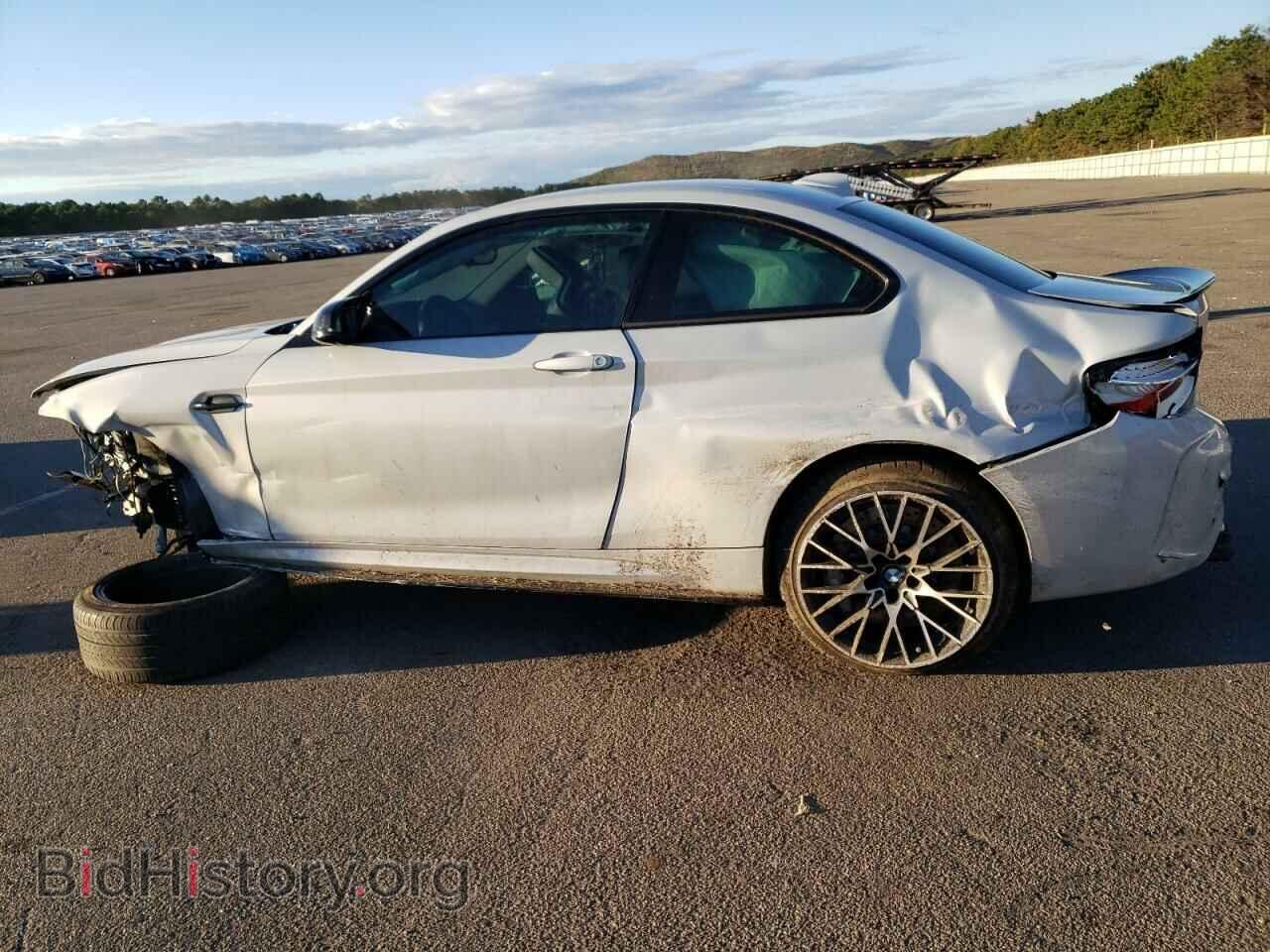 2020 BMW M2 - VIN: WBS2U7C07L7E45621 - Фото 2
