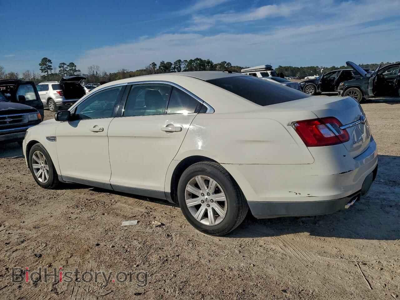 2012 FORD TAURUS - VIN: 1FAHP2DW9CG140770 - Photo 2