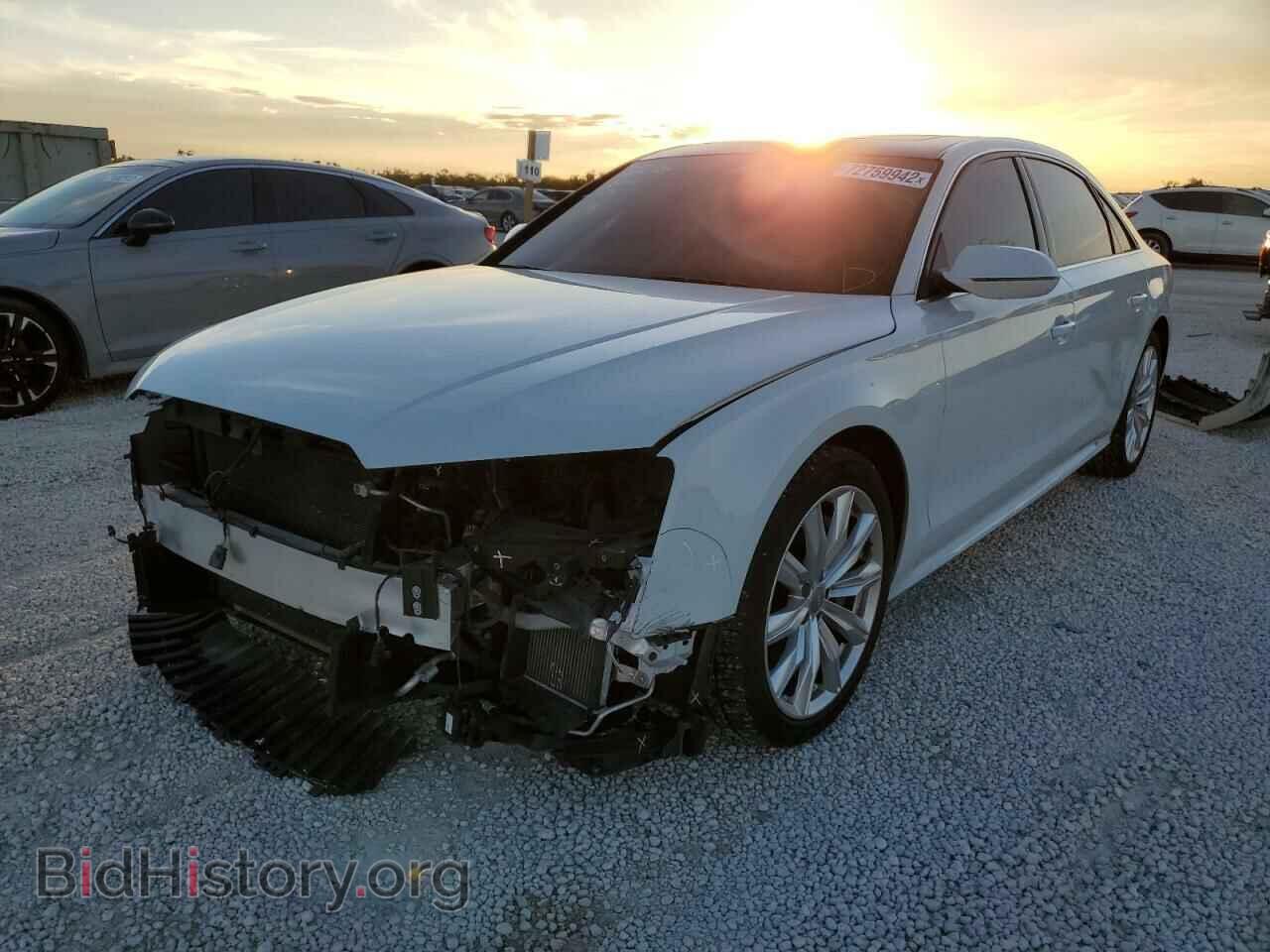 Photo WAU44AFD6HN018990 - AUDI A8 2017