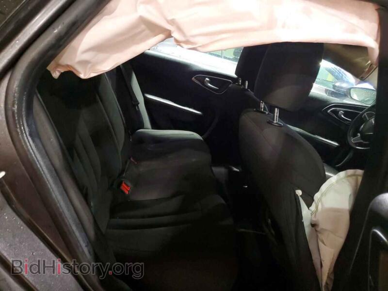 2016 Chrysler 200 (VIN 1C3CCCAB1GN115505) — фото 10 из 14