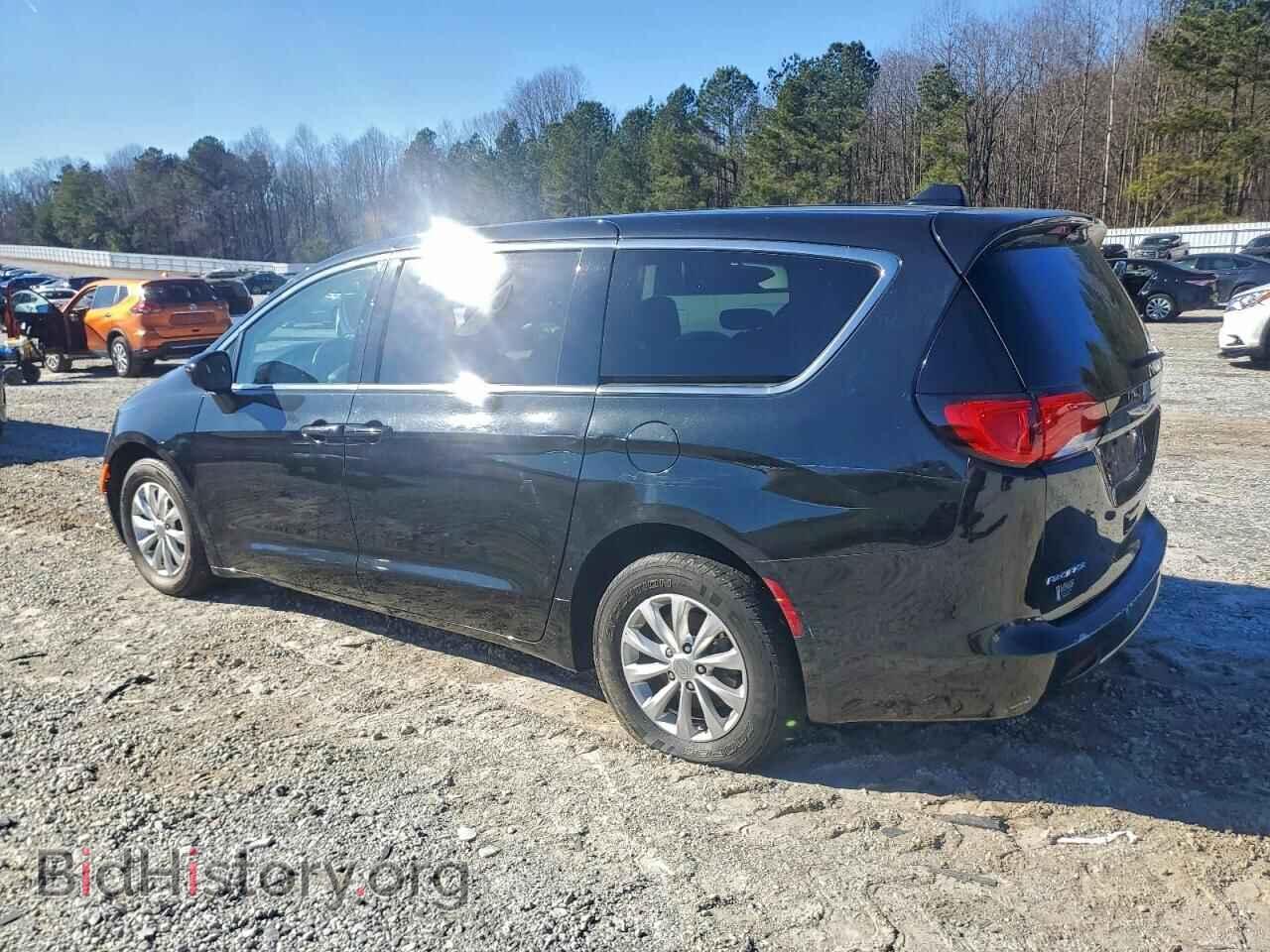 2017 CHRYSLER PACIFICA - VIN: 2C4RC1DG5HR676778 - Фото 2