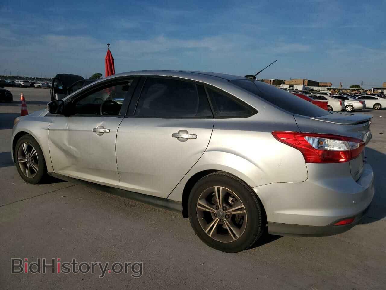 2014 FORD FOCUS - VIN: 1FADP3F28EL165894 - Photo 2