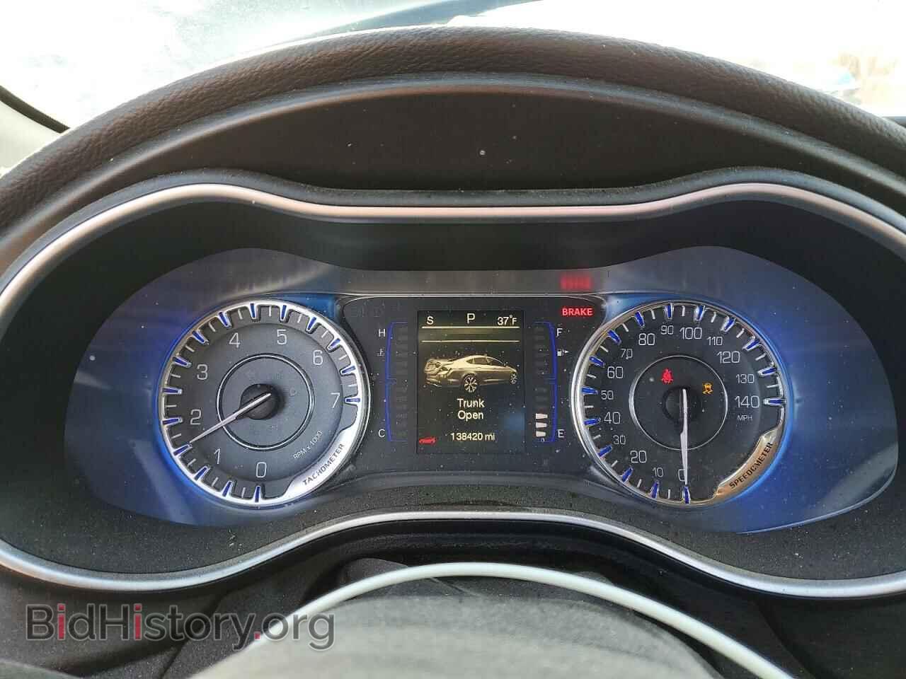 2015 CHRYSLER 200 - VIN: 1C3CCCAB3FN555000 - Photo 9