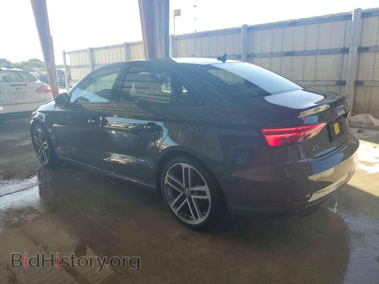 2019 AUDI A3 - VIN: WAUAUGFFXKA084223 - Фото 2