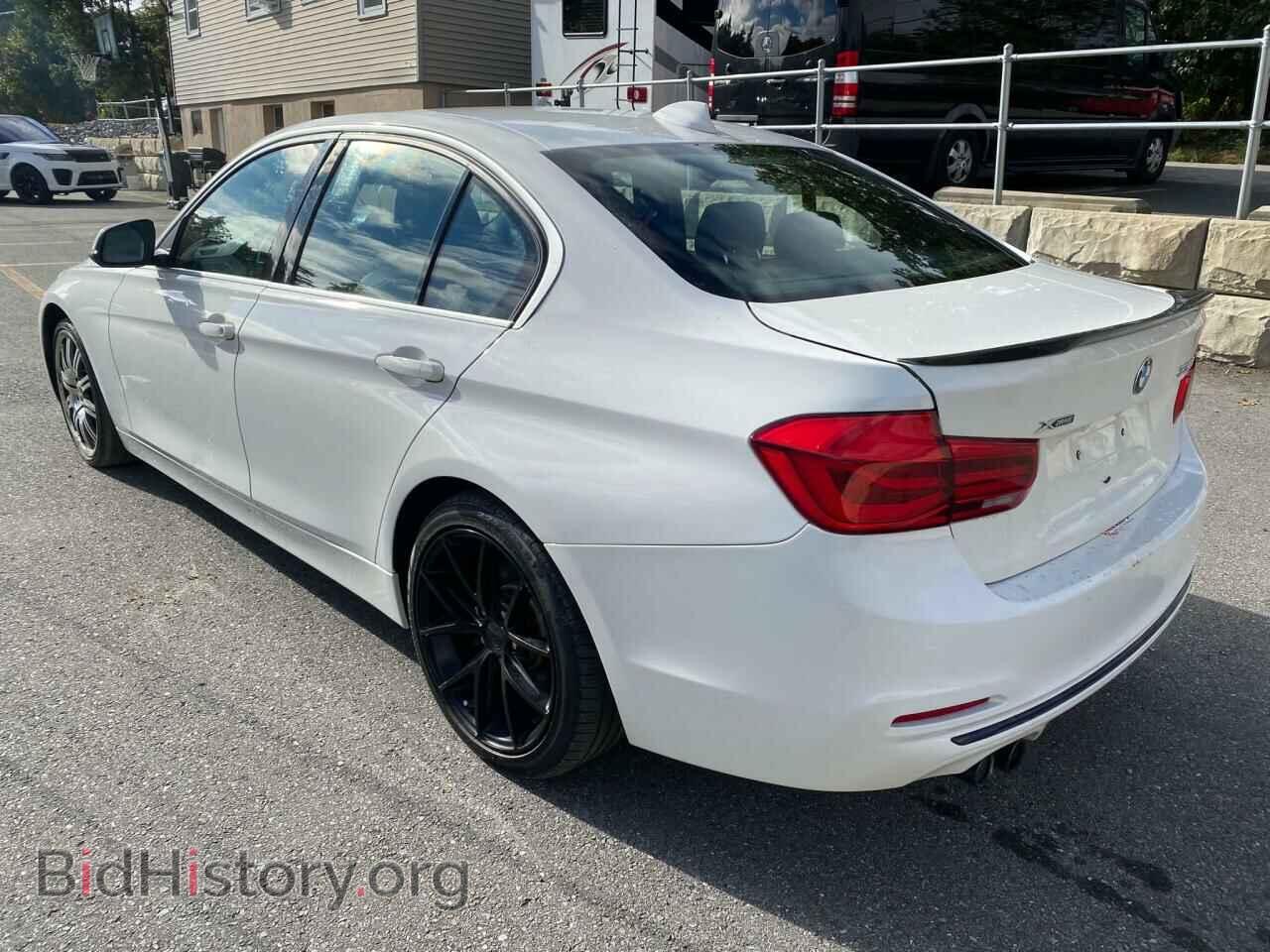 2018 BMW 3 SERIES - VIN: WBA8D9C57JEM33139 - Фото 2