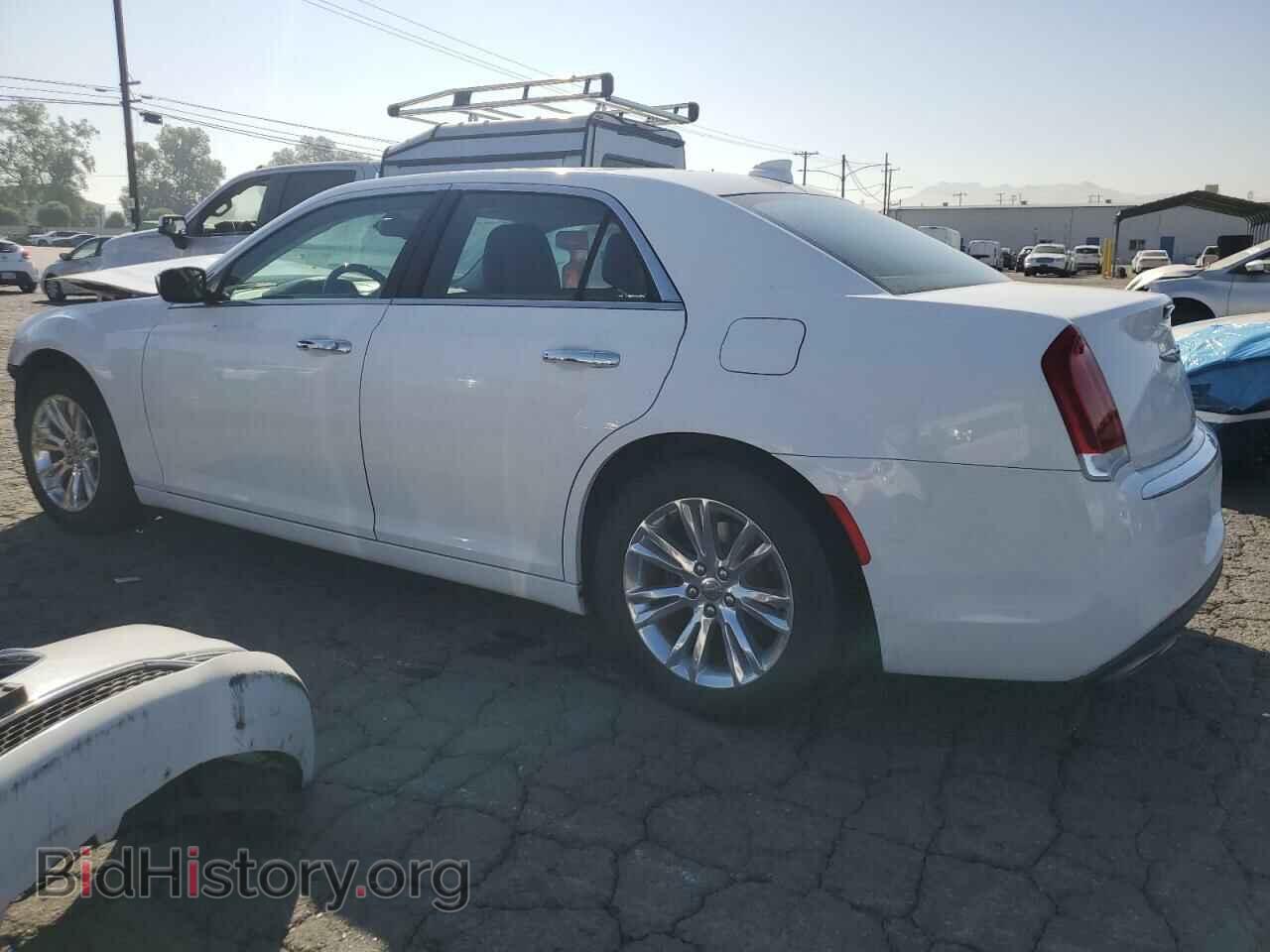 2016 CHRYSLER 300 - VIN: 2C3CCAEG6GH190252 - Фото 2