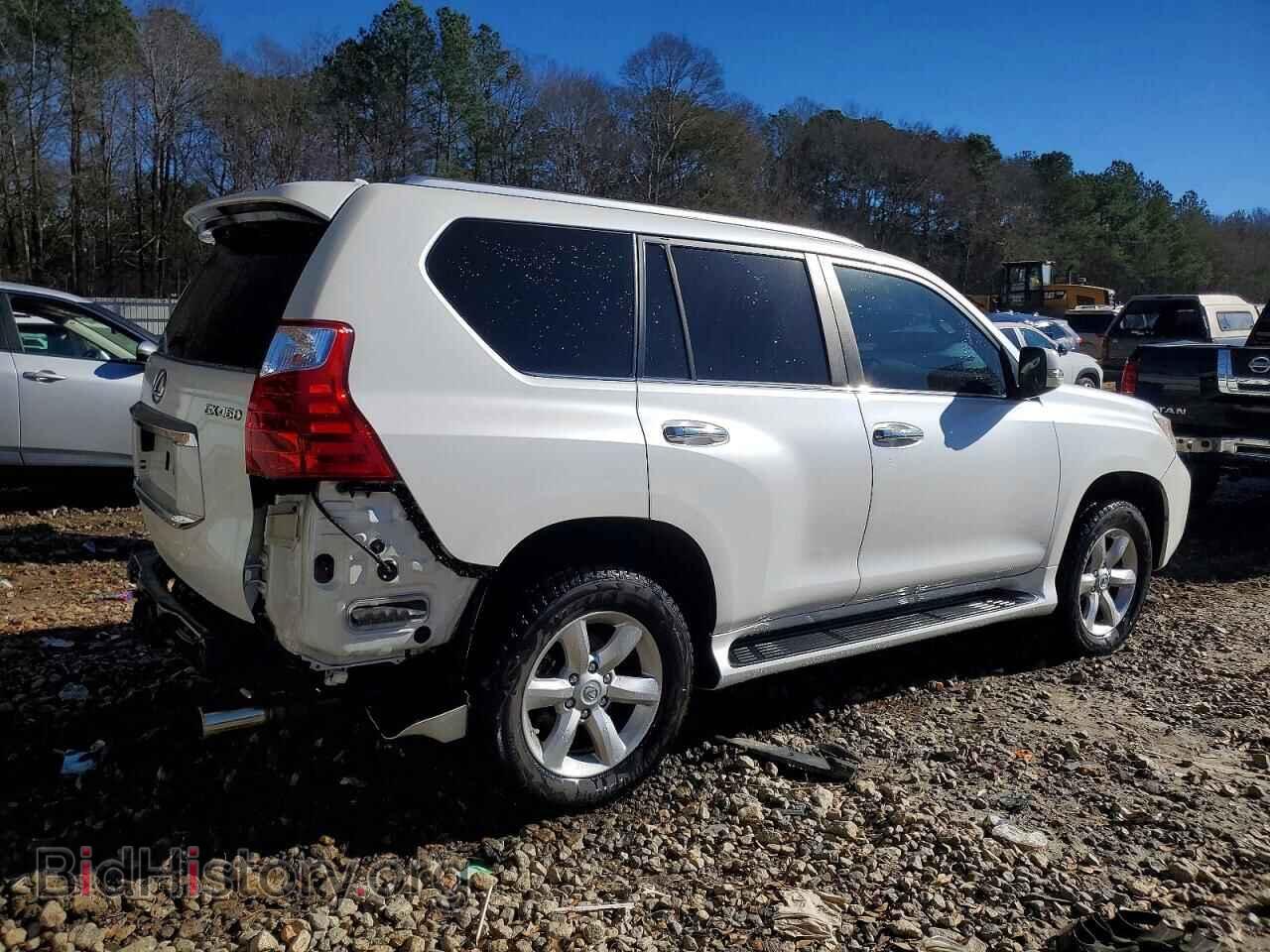 2011 LEXUS GX - VIN: JTJBM7FX2B5024992 - Photo 3