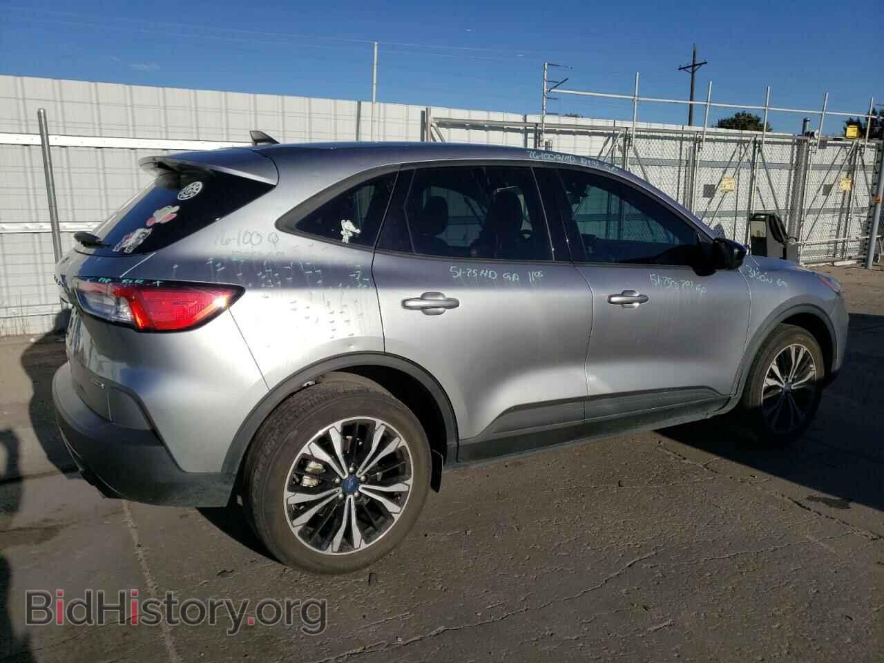 2021 FORD ESCAPE - VIN: 1FMCU9BZ4MUB20587 - Фото 3