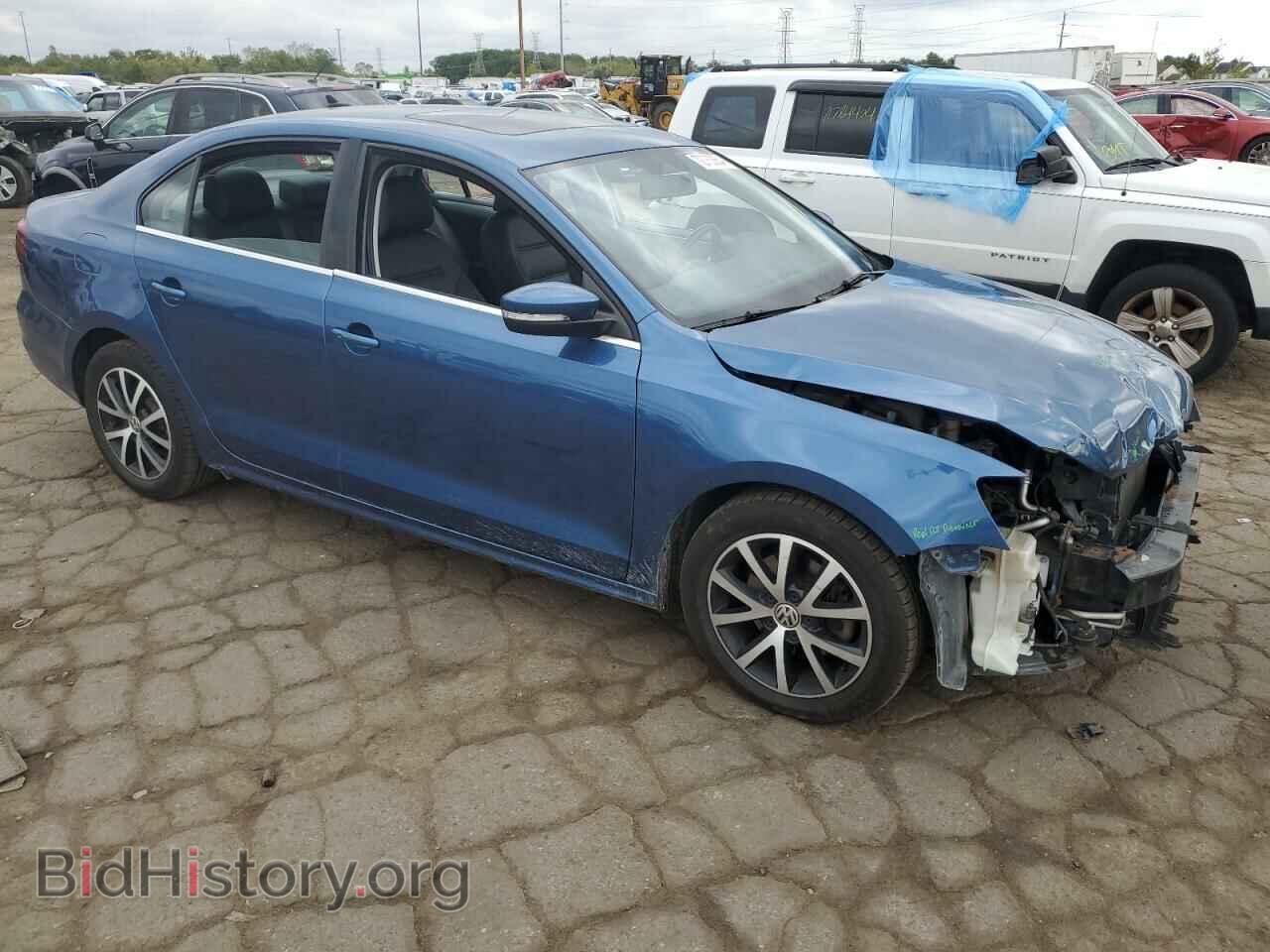2017 VOLKSWAGEN JETTA - VIN: 3VWDB7AJ9HM258146 - Фото 4
