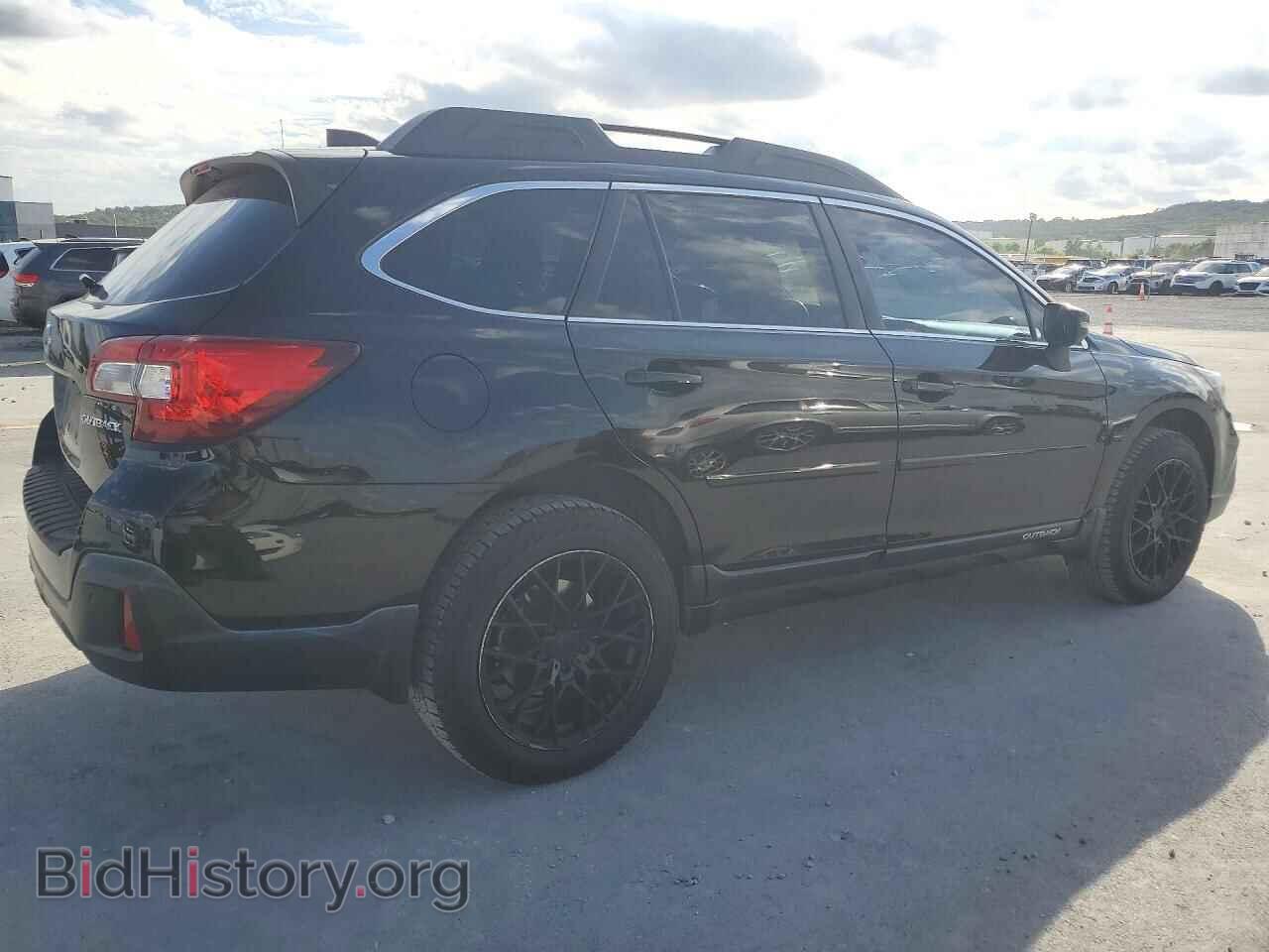 2018 SUBARU OUTBACK - VIN: 4S4BSANC7J3368005 - Фото 3