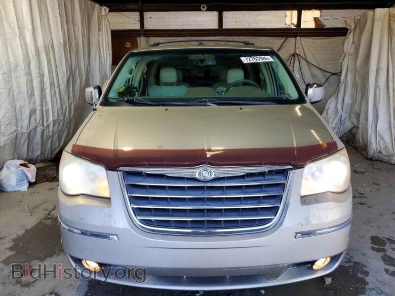 2008 Chrysler MINIVAN (VIN 2A8HR64X88R645928) — photo 5 of 13
