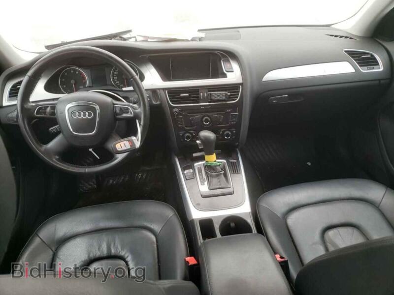 2012 Audi A4 (VIN WAUWFCFLXCA112554) — photo 8 of 12
