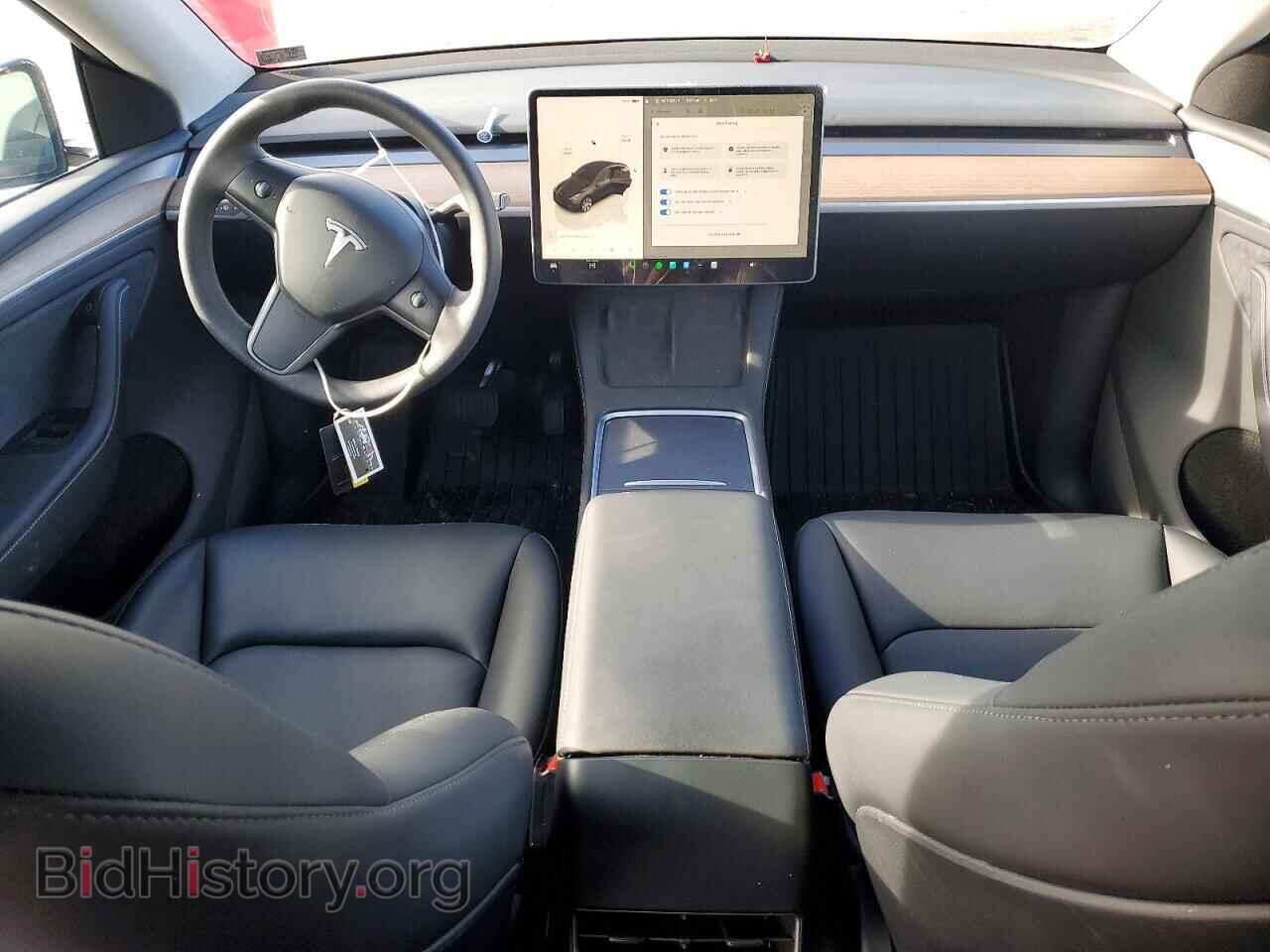 2024 TESLA MODEL Y - VIN: 7SAYGDEE0RA235765 - Фото 8