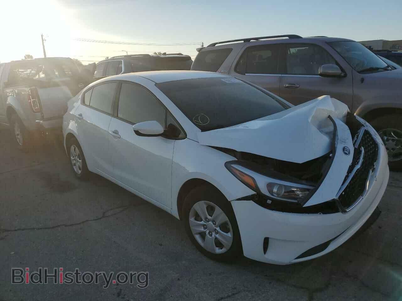 2018 KIA FORTE - VIN: 3KPFK4A72JE229618 - Фото 4