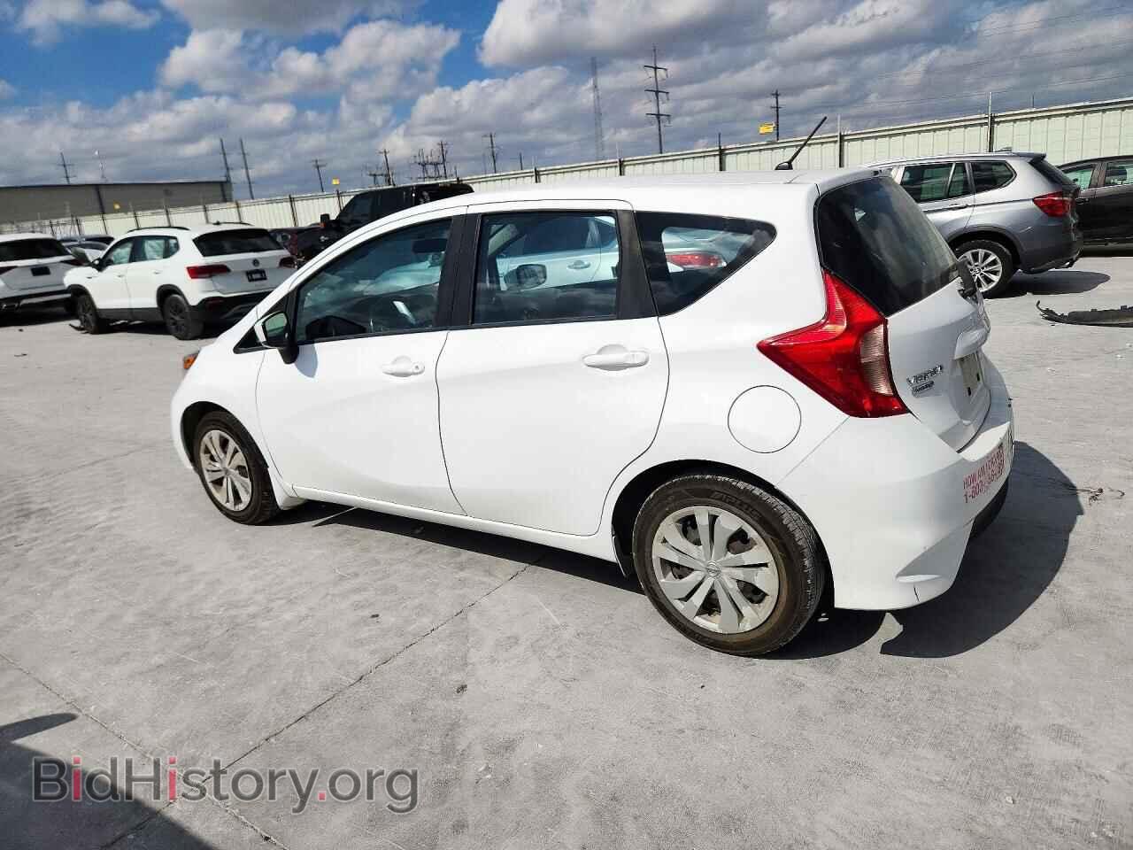 2019 Nissan VERSA (VIN 3N1CE2CP3KL356700) — photo 2 of 12