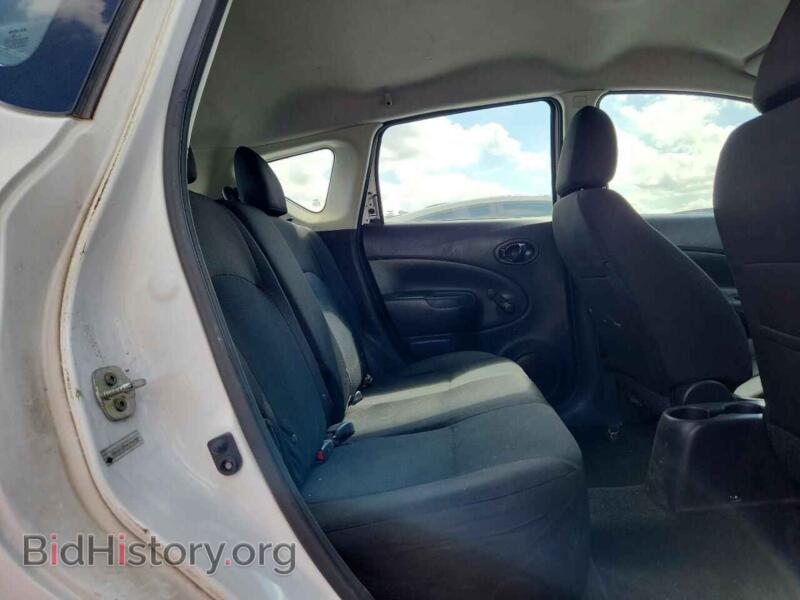 2019 Nissan VERSA (VIN 3N1CE2CP3KL356700) — photo 10 of 12
