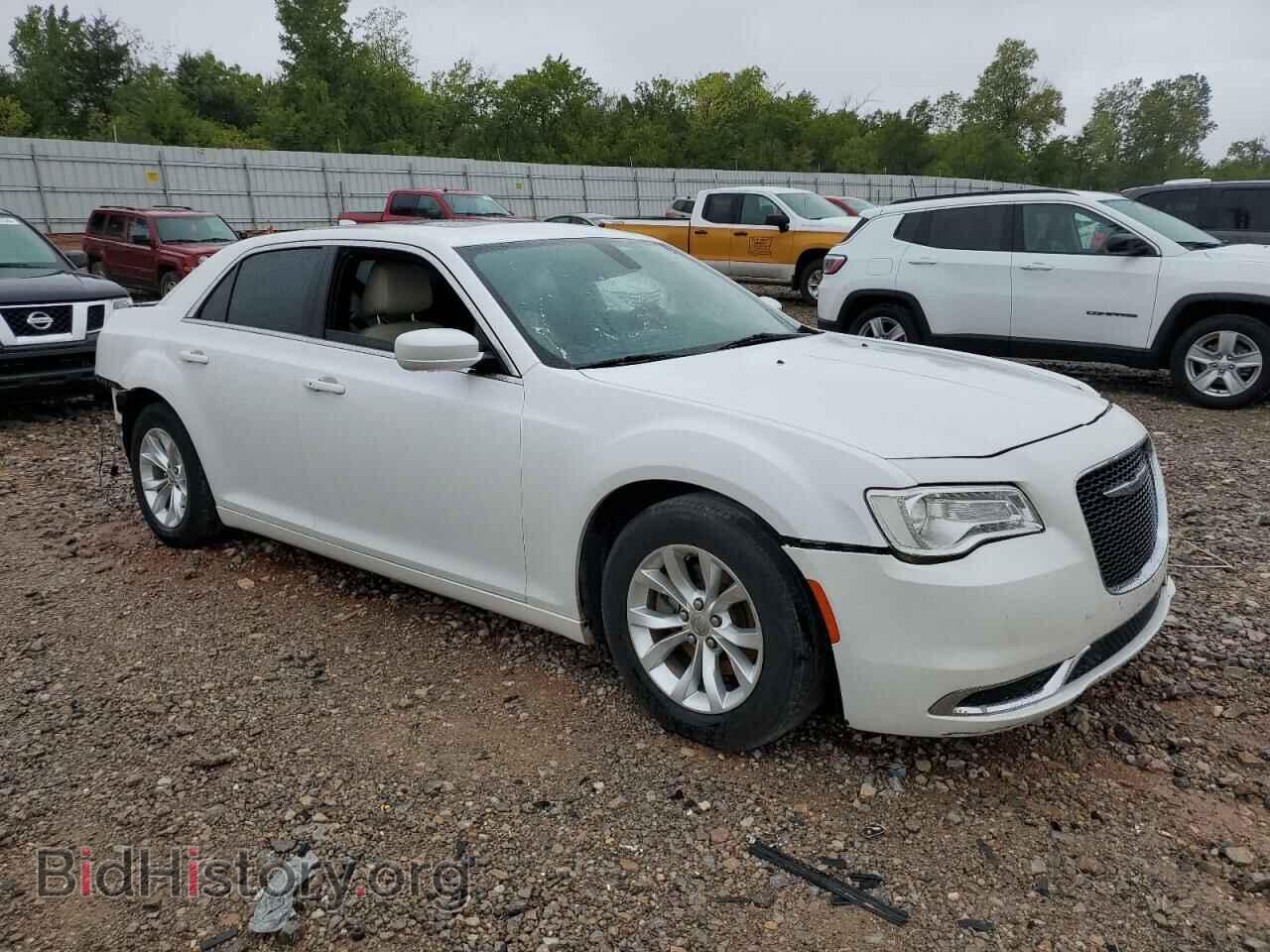 2016 CHRYSLER 300 - VIN: 2C3CCAAG6GH216922 - Фото 4