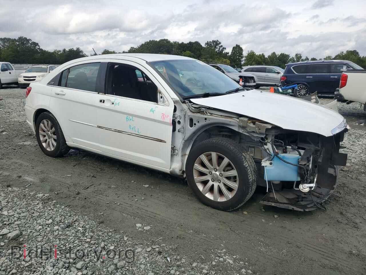 2011 CHRYSLER 200 - VIN: 1C3BC1FG0BN550383 - Фото 4