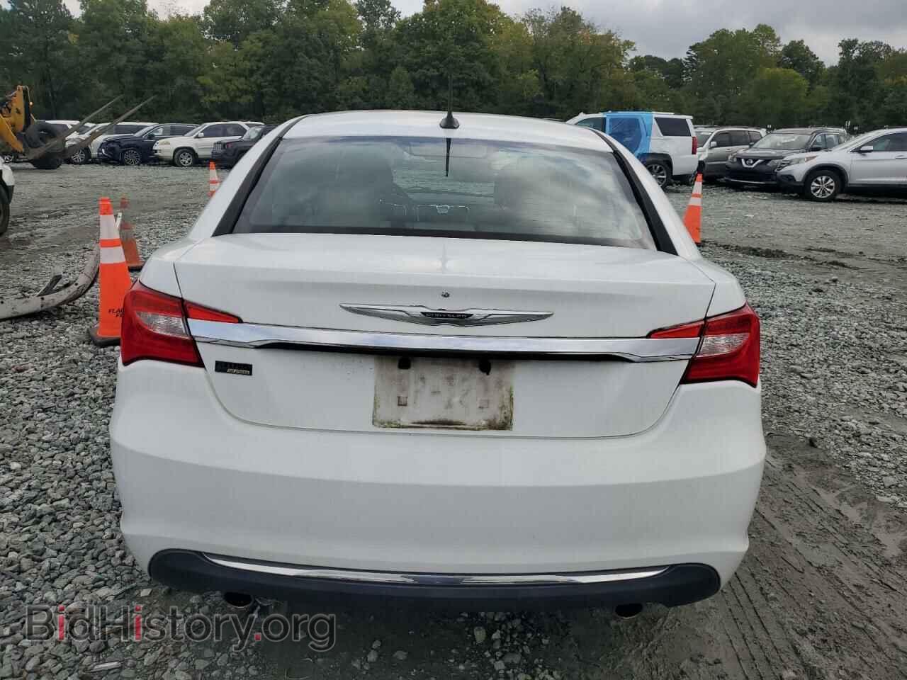 2011 CHRYSLER 200 - VIN: 1C3BC1FG0BN550383 - Фото 6