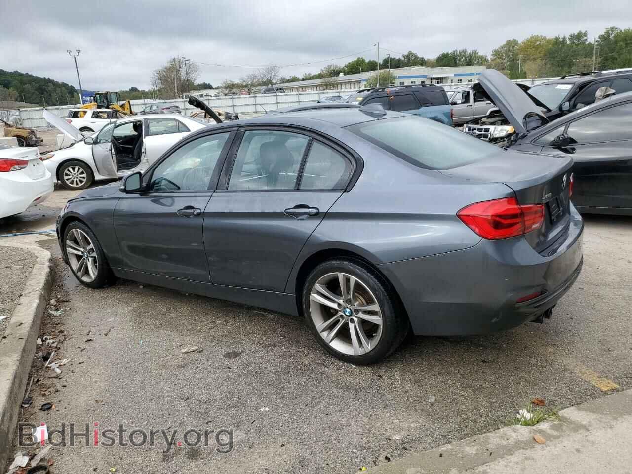 2016 BMW 3 SERIES - VIN: WBA8E3G56GNU38569 - Фото 2