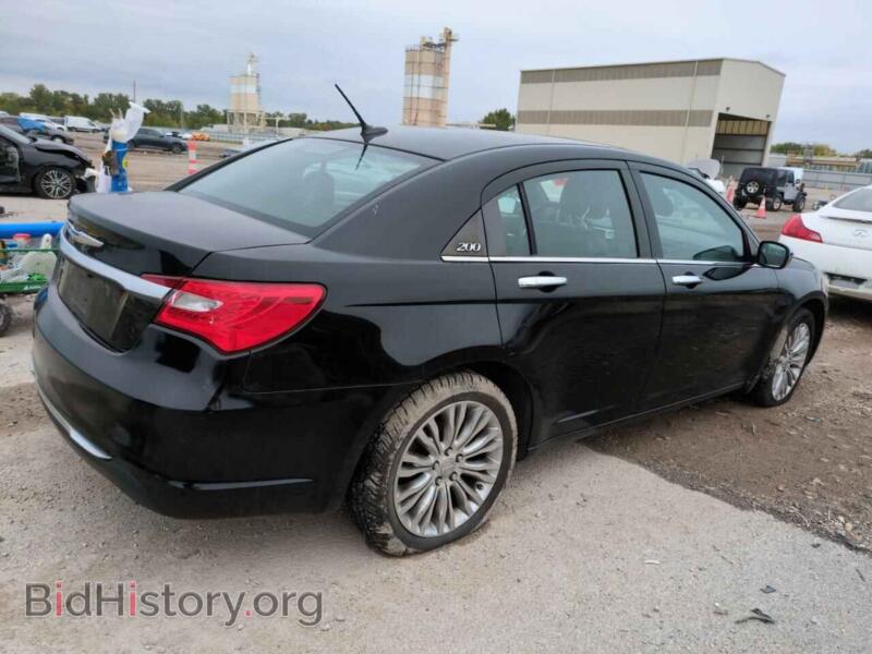 2013 Chrysler 200 (VIN 1C3CCBCB9CN298038) — фото 3 из 12